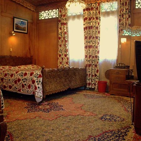 Morning Star Group Of Houseboats Hotel Srinagar  Luaran gambar