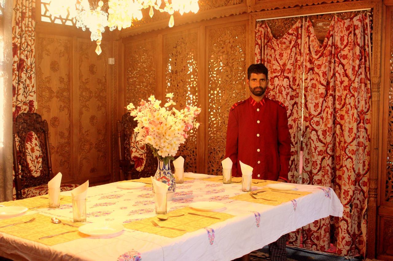 Morning Star Group Of Houseboats Hotel Srinagar  Luaran gambar