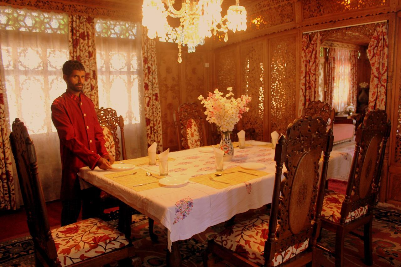 Morning Star Group Of Houseboats Hotel Srinagar  Luaran gambar