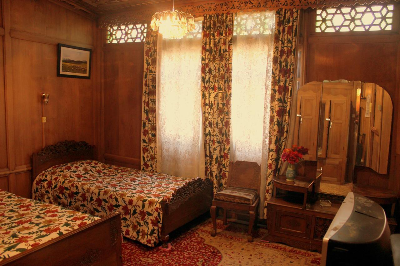 Morning Star Group Of Houseboats Hotel Srinagar  Luaran gambar